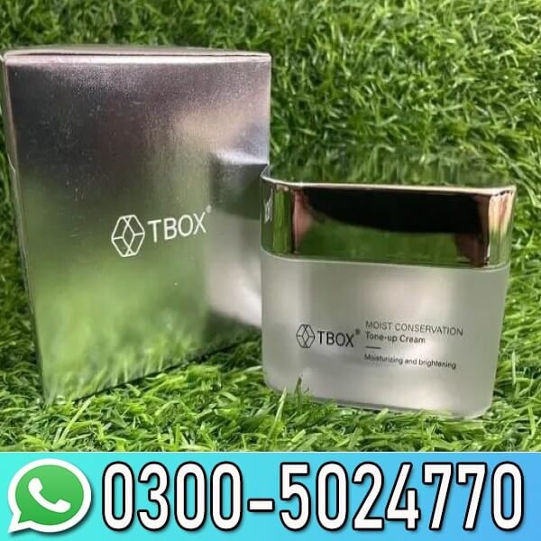 Waterproof Foundation Cream for All Day Wear In Pakistan